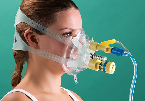 Ventumask 30 CPAP mask with integral Venturi flow driver and adjustable PEEP valve, extra large
