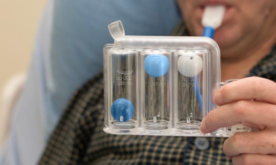 TRI-BALL® respiratory exerciser